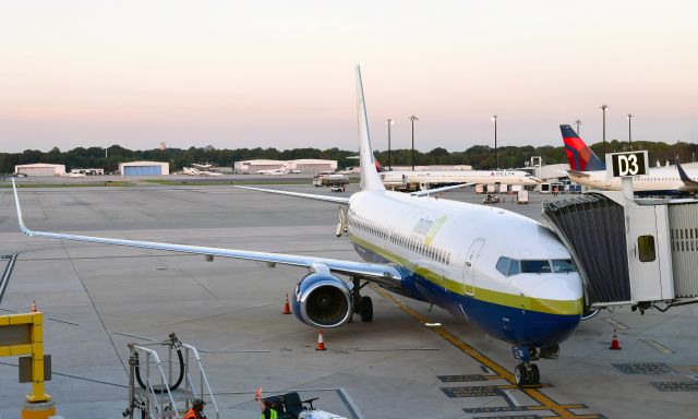 Boeing 737-800 (N733MA) - Miami Air International Boeing 737-81Q(WL) N733MA in Baltimore