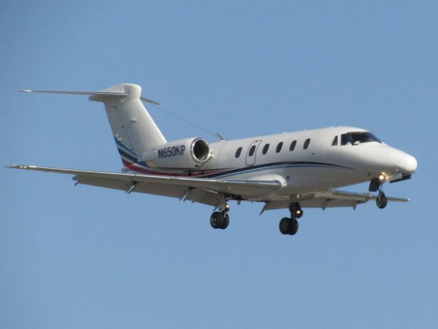 Cessna Citation III (N650KP) - Landing RWY 20R