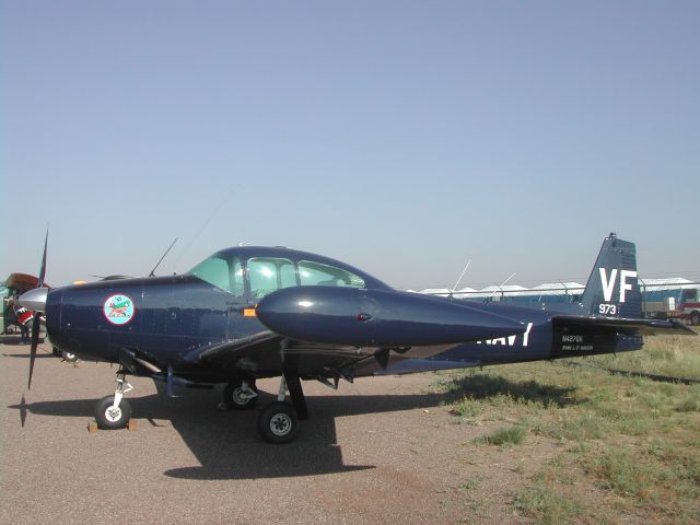 North American Navion (N4276K)