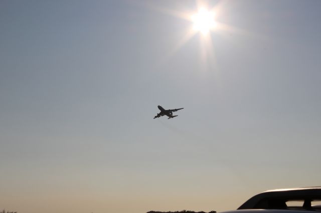 Boeing 747-400 (N116UA)