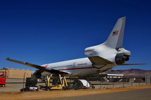 Lockheed L-1011 TriStar (N140SC)