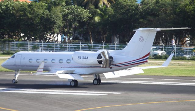 Gulfstream Aerospace Gulfstream IV (N818BA)