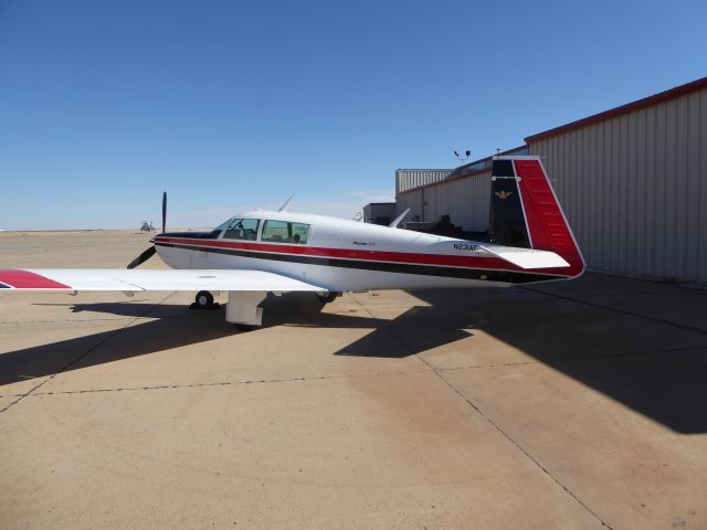 Mooney M-20 (N231AF)