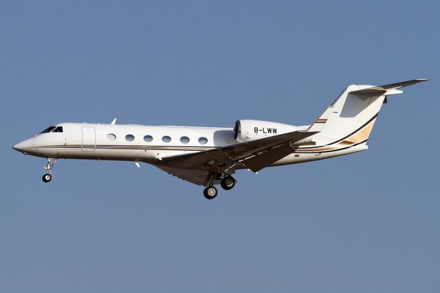 Gulfstream Aerospace Gulfstream IV (B-LWW)