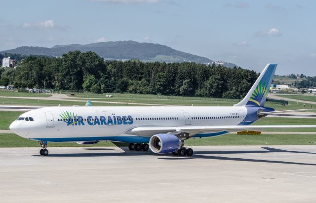 Airbus A330-300 (F-ORLY)