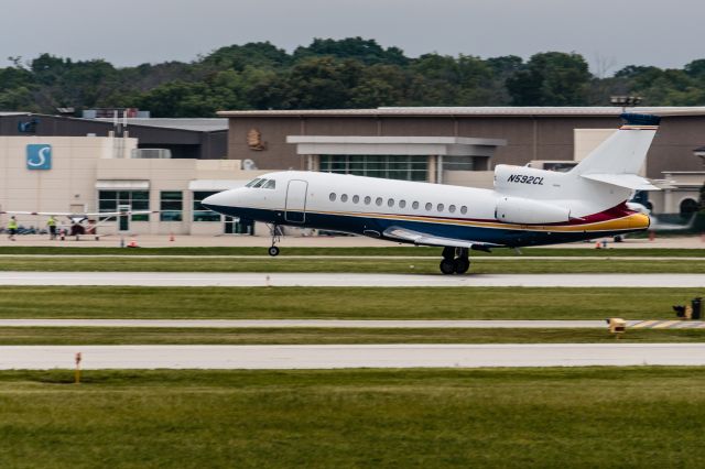 Dassault Falcon 900 (N592CL)