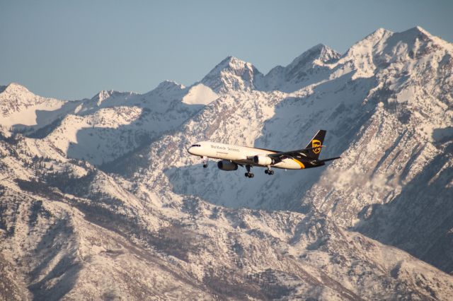 Boeing 757-200 (N436UP)