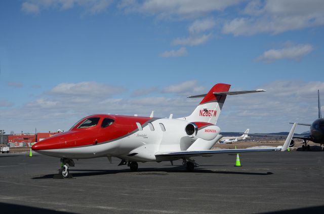 Honda HondaJet (N286TW)