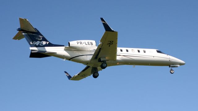 Learjet 45 (PR-LEB)