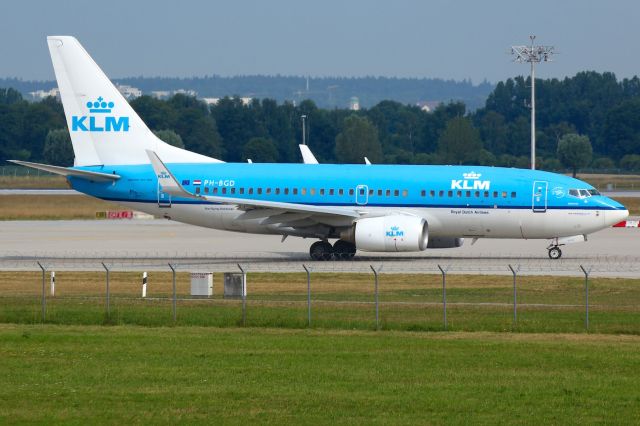 Boeing 737-800 (PH-BGD)