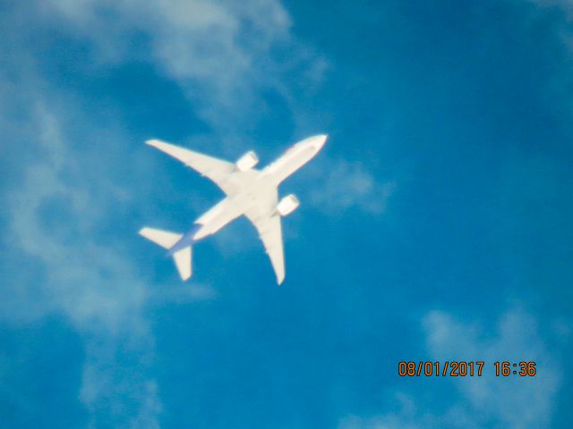 BOEING 777-200LR (N856FD)
