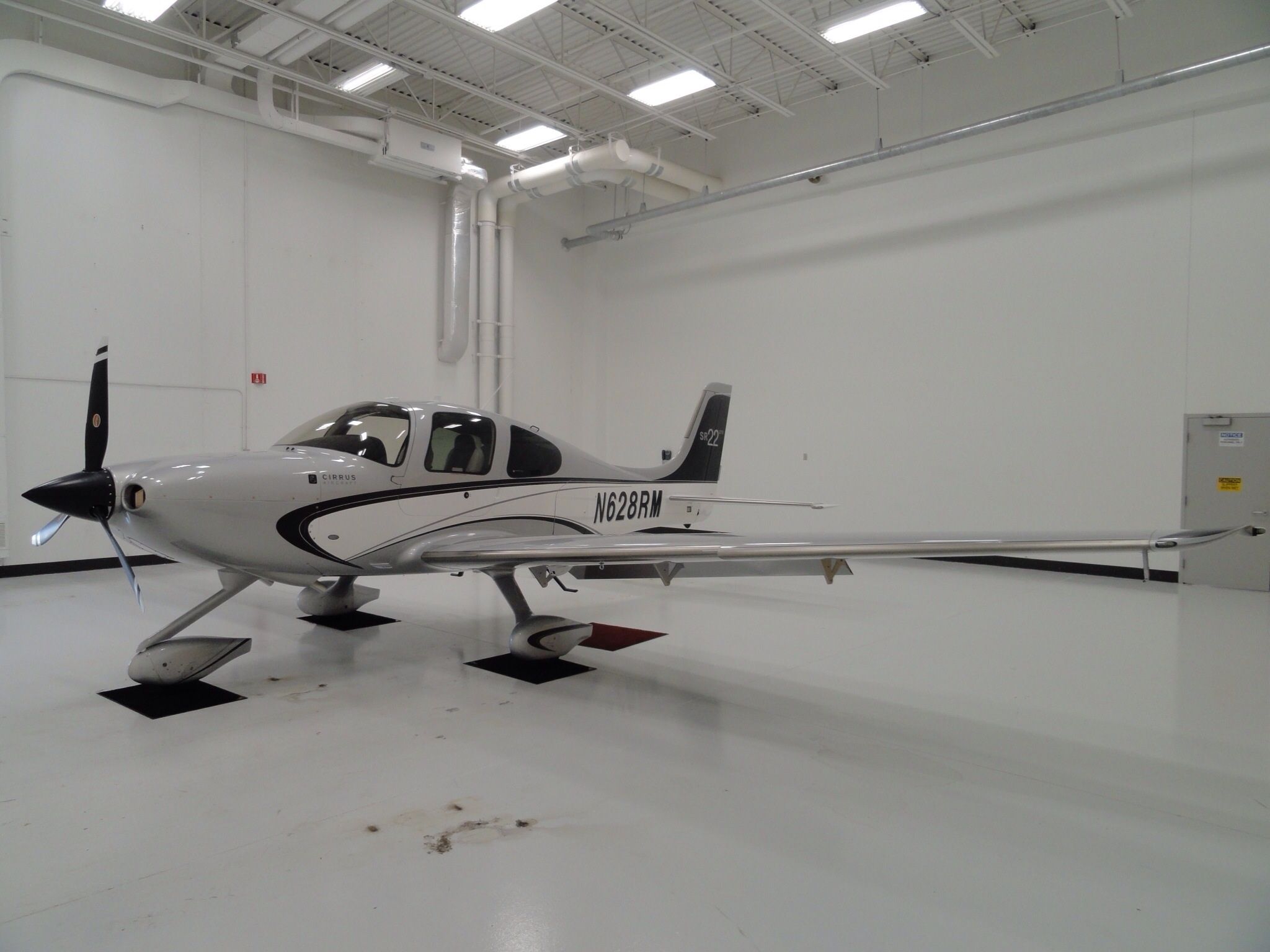 Cirrus SR-22 (N628RM)