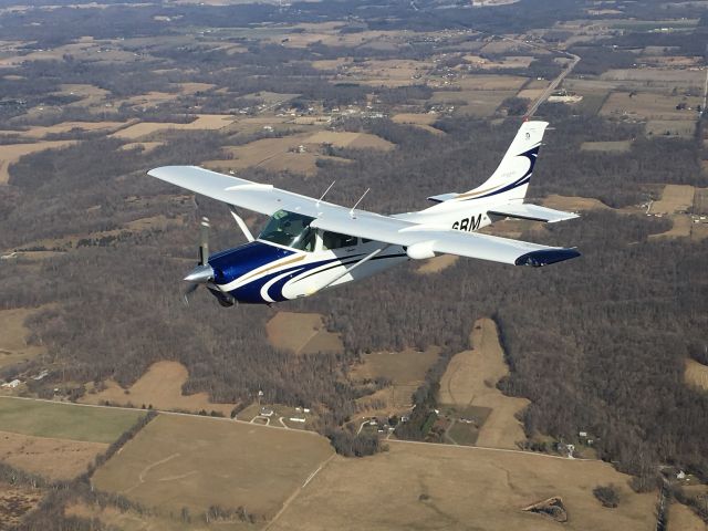 Cessna Skylane (N106RM)