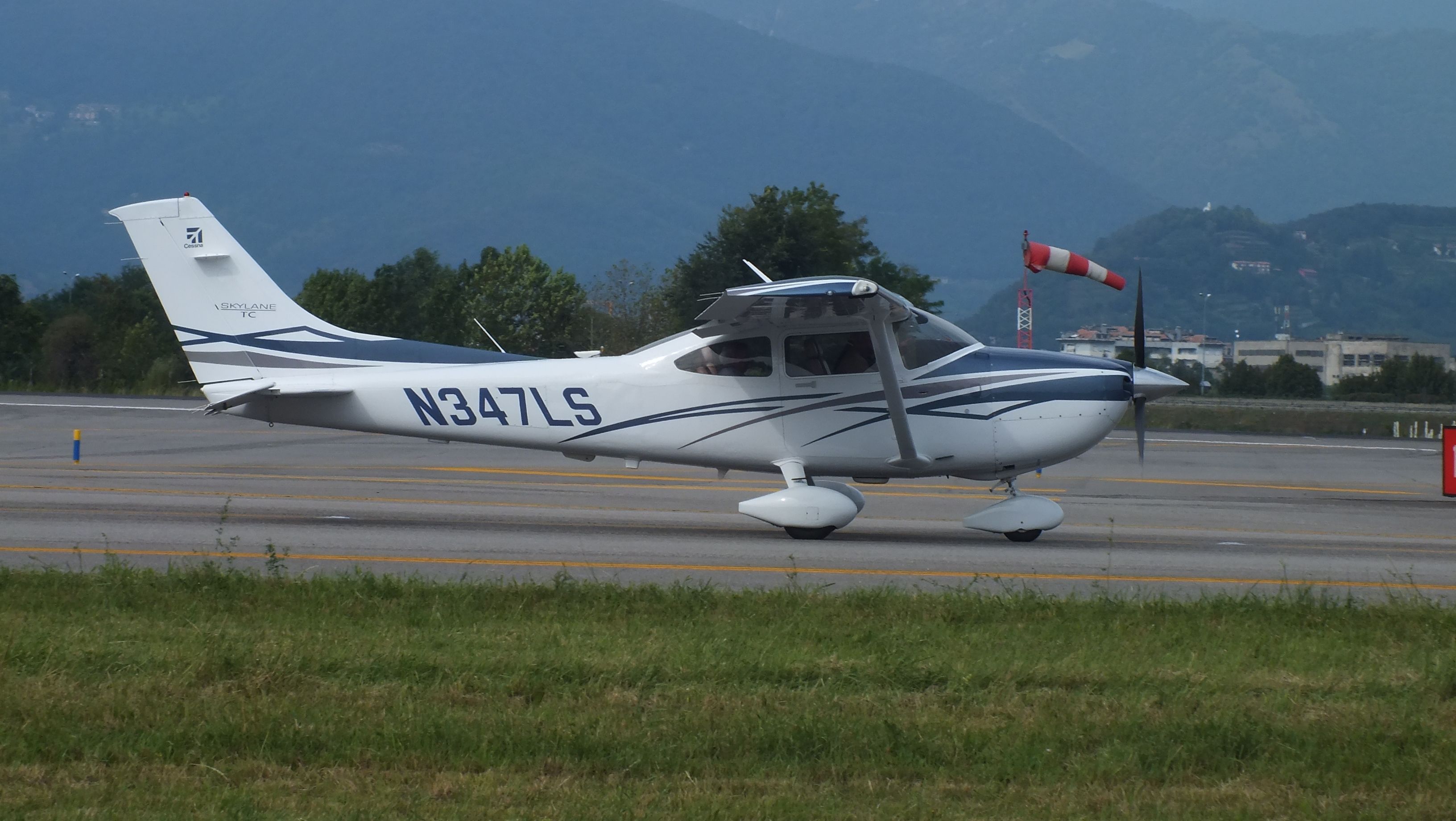 Cessna Skylane (N347LS)