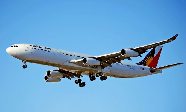 Airbus A340-300 (RP-C3431) - Philippine Airlines Airbus A340-313X RP-C3431 (cn 176)  Las Vegas - McCarran International (LAS / KLAS) USA - Nevada, April 25, 2010 Photo: Tomás Del Coro