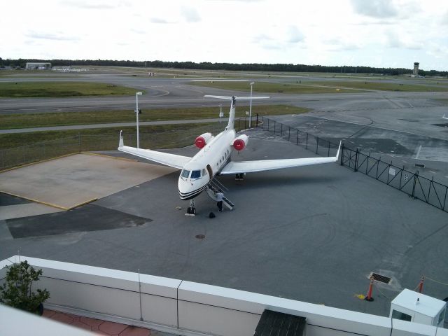 N127GK — - Sitting at its new home in Daytona Beach at Embry-Riddle. Running the APU and testing all systems.