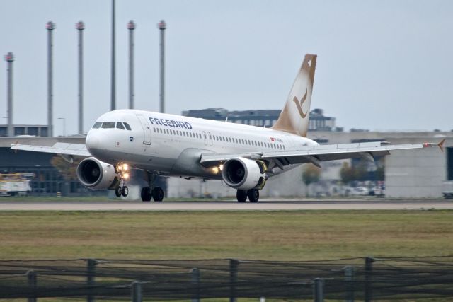 Airbus A320 (TC-FHL)