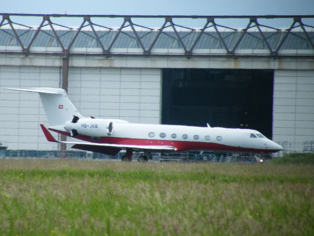 Gulfstream Aerospace Gulfstream V (HB-JKB) - HB JKB EINN 22/06/14