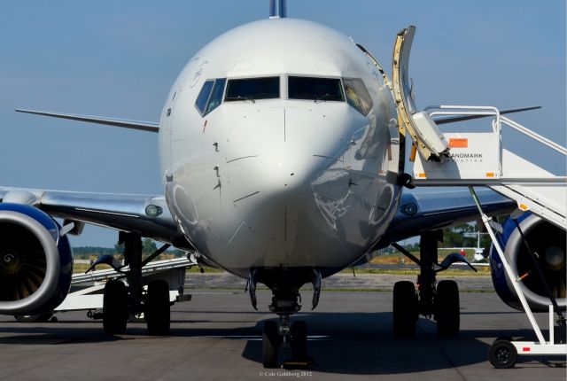 Boeing 737-800 (N3745B) - A close up of the nose of N3745B at KBKL, this flight operated as DAL8898 with charter service to KPIE for the Tampa Bay Rays. Please look for more photos at Opshots.net