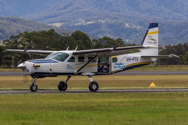 Cessna Caravan (VH-PTX)