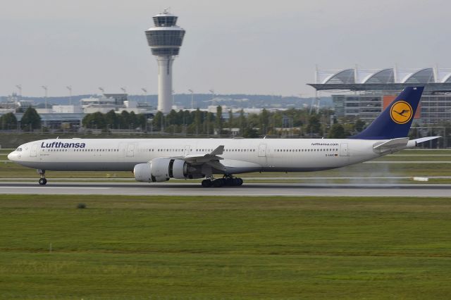 Airbus A340-600 (D-AIHR)