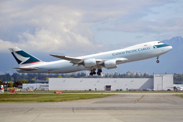 BOEING 747-8 (B-LJE)