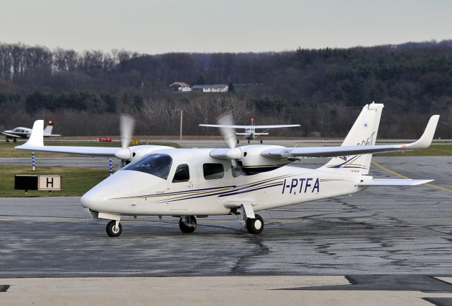 I-PTFA — - Seen at KFDK on 12/17/2009.  Tecnam P2006T Light Twin demonstrator.    a href=http://discussions.flightaware.com/profile.php?mode=viewprofile&u=269247  [ concord977 profile ]/a