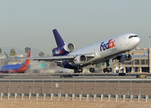 Boeing MD-11 (N625FE)