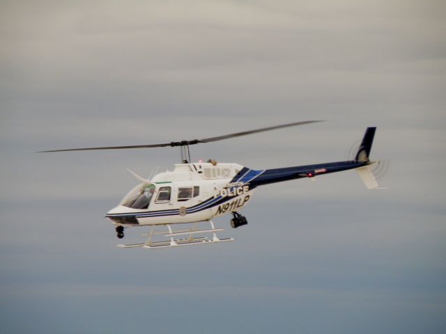 Bell JetRanger (N911LP) - One of the Lexington Police helicopters (911LP) lifting off from Blue Grass Airport (KLEX)...