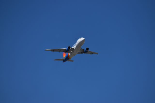 Airbus A319 (N317NV) - AAY102 ~ KRNO-KLAS ~ 4 June, 2020