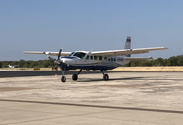 Cessna Caravan (N194SM)