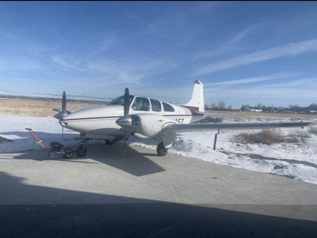 Beechcraft Travel Air (N1385Z)