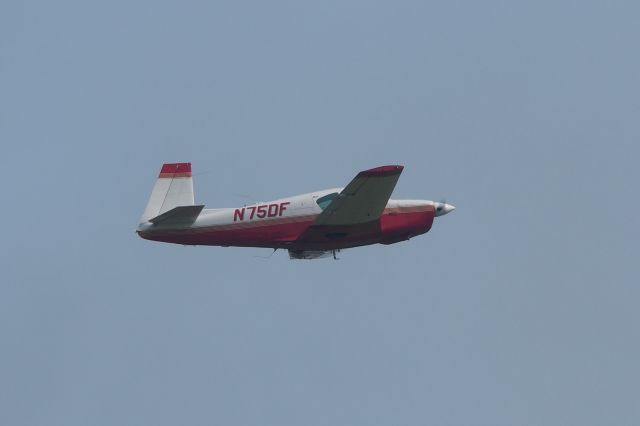 Mooney M-20 (N75DF)