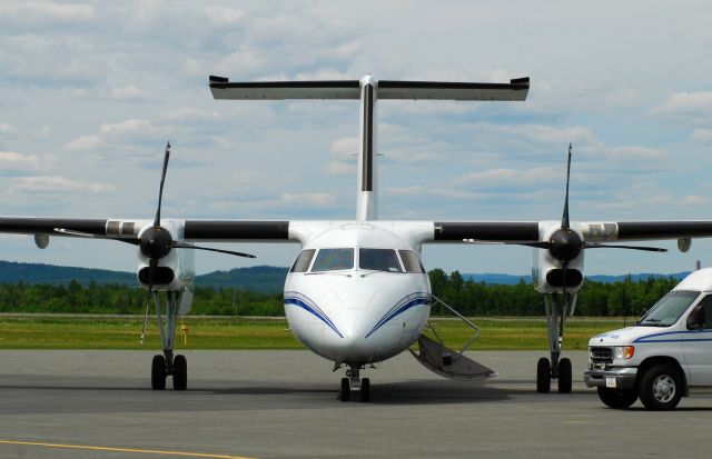 de Havilland Dash 8-200 (QUE30)