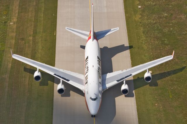 Boeing 747-400 (N742CK)