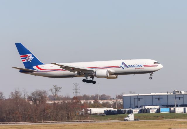 BOEING 767-300 (N316CM) - cargojet landing runway 18 left