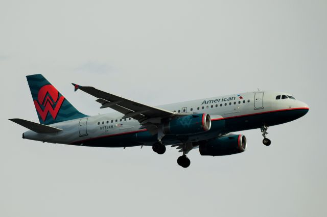 Airbus A319 (N838AW)