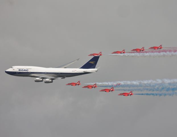 Boeing 747-400 (G-BYGC) - British airways 747 BOAC livery in formation with the RAF Red Arrows