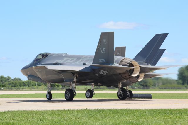 Lockheed F-35C (11-5038)