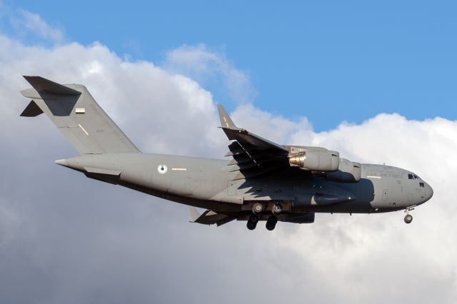 N1228 — - Boeing C-17A Globemaster III cn 50248 line number F-247. UAE Air Force final runway 21 YPPH 25 June 2023