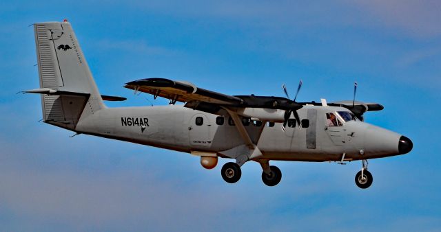 De Havilland Canada Twin Otter (N614AR) - N614AR  1979 De Havilland Canada DHC-6-300 C/N 614 - North Las Vegas Airport (IATA: VGT, ICAO: KVGT, FAA LID: VGT)br /Photo: Tomas Del Corobr /October 12, 2016