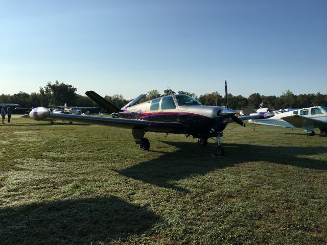 Beechcraft Bonanza (36) (N1904)