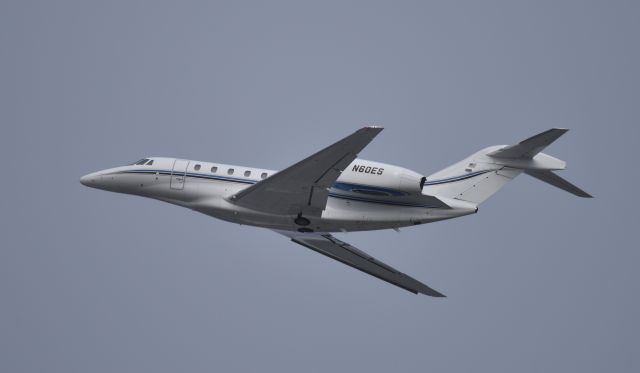 Cessna Citation X (N60ES) - Departing LAX