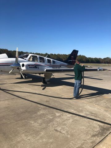 Beechcraft Baron (58) (N15JU)