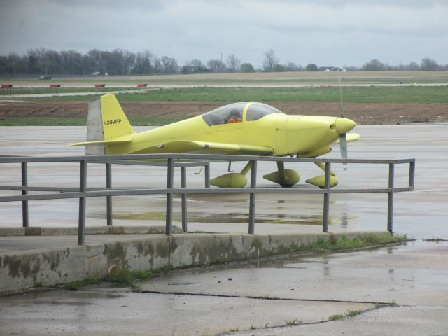 Experimental 100kts-200kts (N399BP) - Parked @ Joplin,MO on 05 APR 2015.