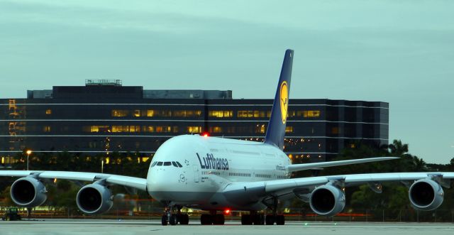 Airbus A380-800 (D-AIMJ) - named "Brussel"