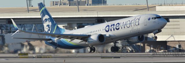 Boeing 737-900 (N491AS) - phoenix sky harbor international airport 18OCT22
