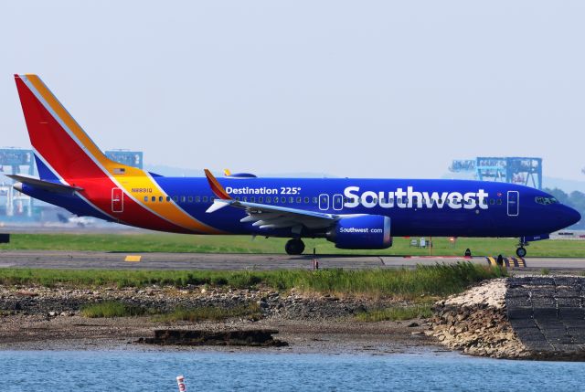 Boeing 737 MAX 8 (N8891Q) - Destination 225 markings departing BOS on 8/20/23.