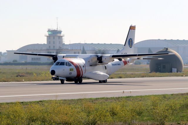 Casa Persuader (CN-235) (EC-KEK)