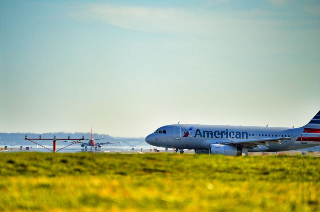 Airbus A319 —